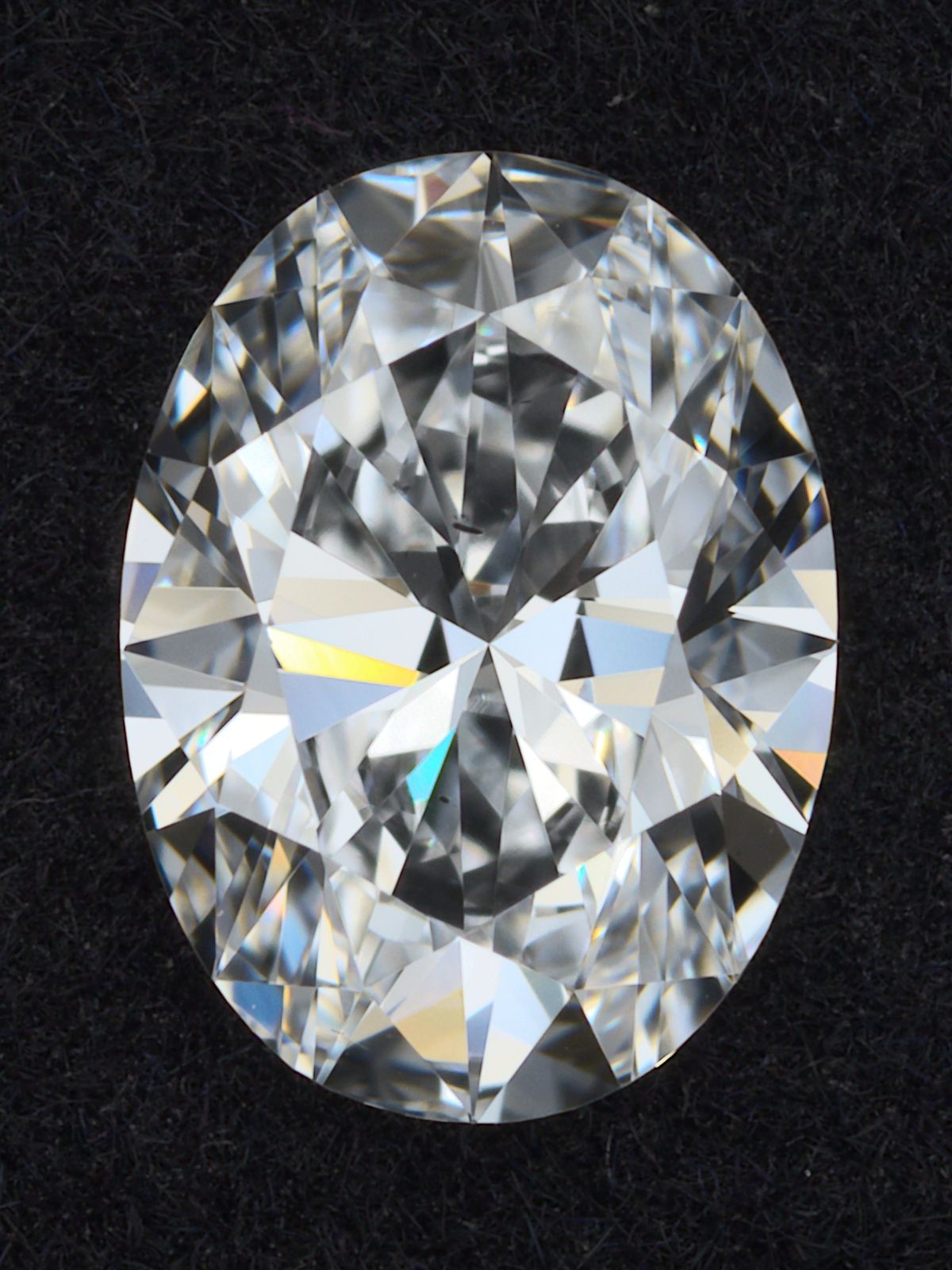 0.52 ct. oval Lab Grown Diamond front image
