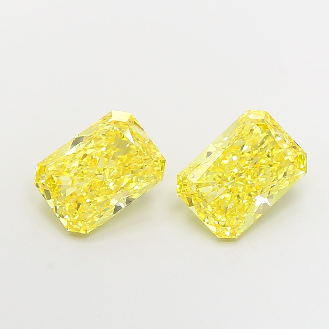 3.04 ct. radiant Lab Grown Diamond front image