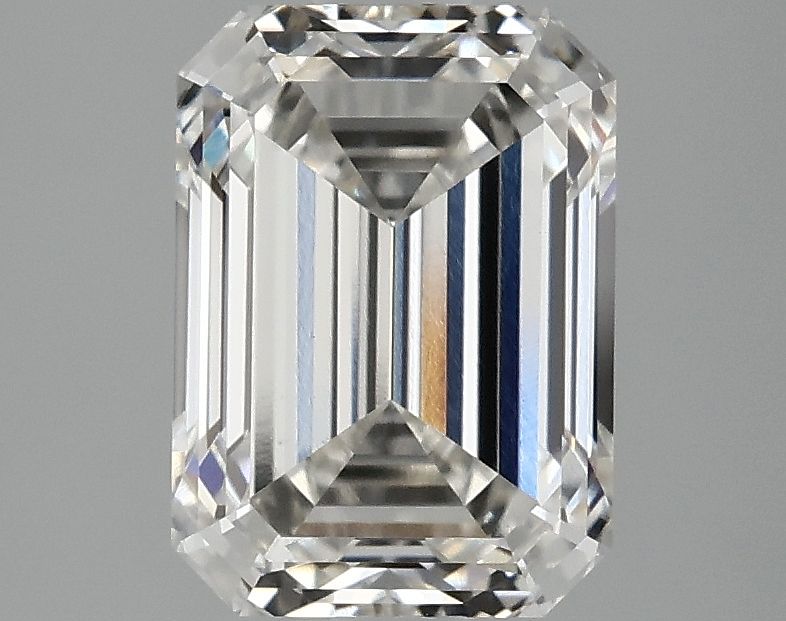 2.59 ct Emerald diamond