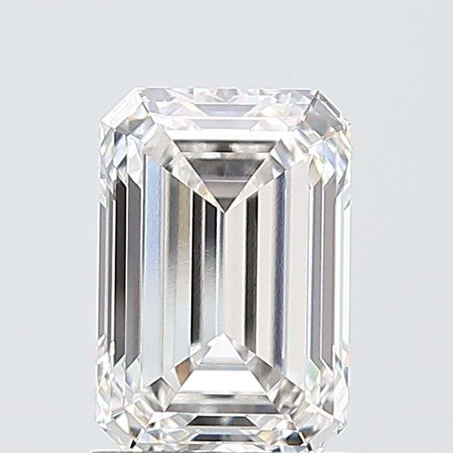 1.60 ct Emerald diamond