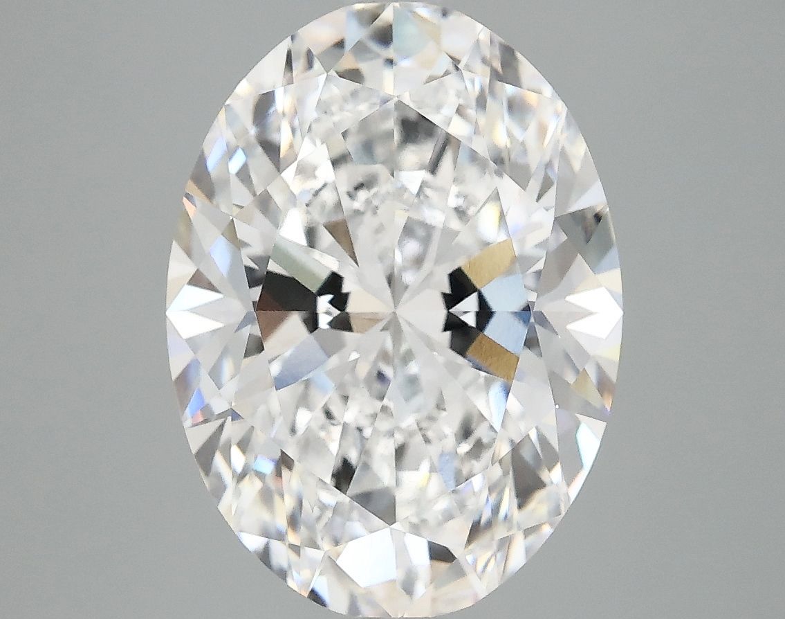 5.08 ct. oval Lab Grown Diamond front image