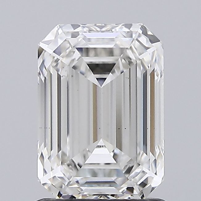 1.36 ct. emerald Lab Grown Diamond front image