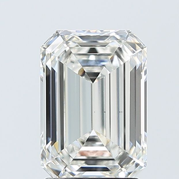 2.57 ct Emerald diamond