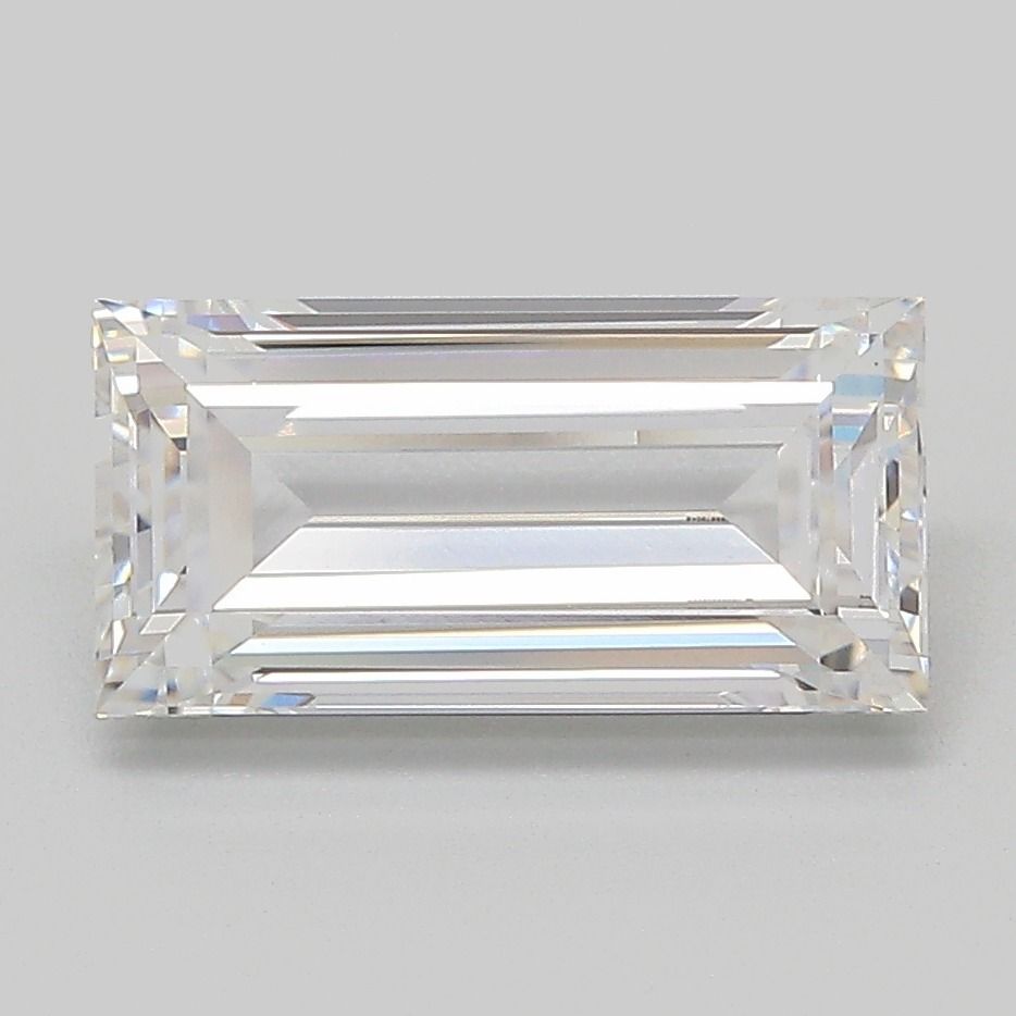 1.05 ct lab-grown Baguette Diamond