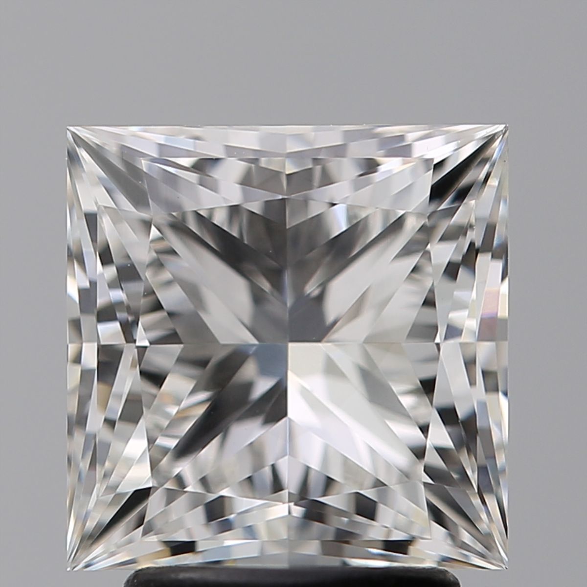 2.91 ct. princess Lab Grown Diamond front image