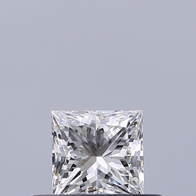 0.32 ct Princess diamond