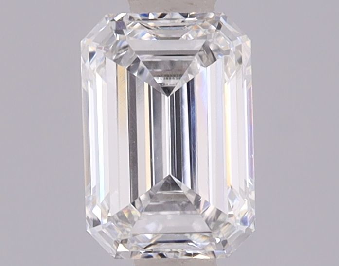 1.02 ct. emerald Lab Grown Diamond front image