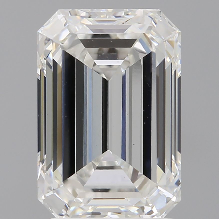 3.07 ct Emerald diamond