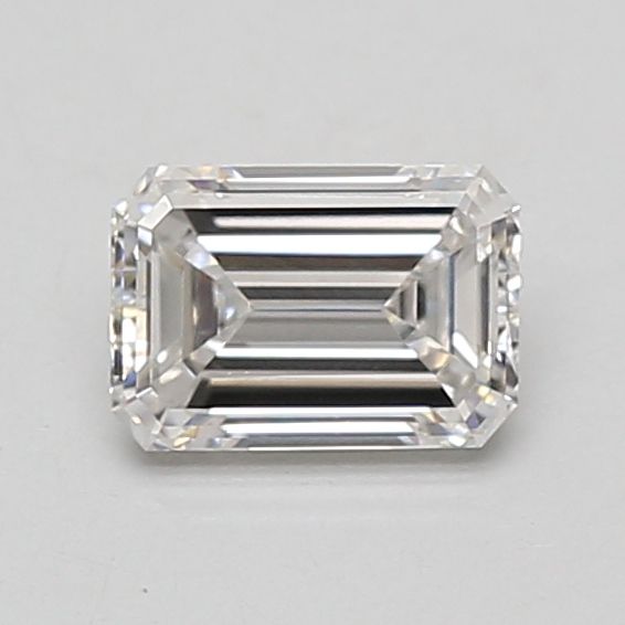 0.8 ct lab-grown Emerald Diamond