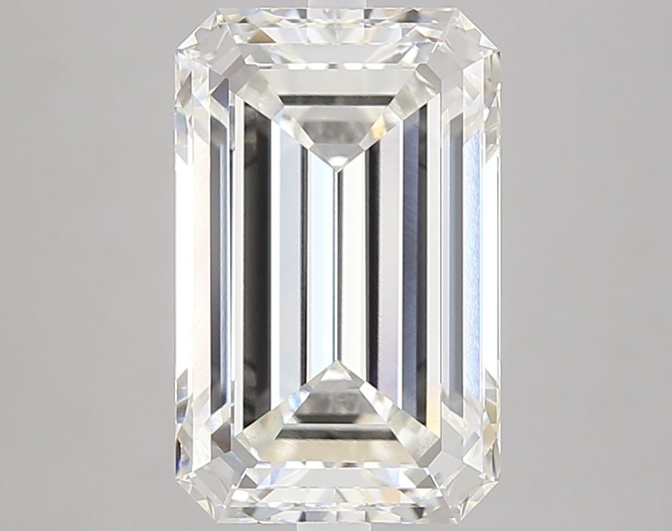 4.76 ct. emerald Lab Grown Diamond front image