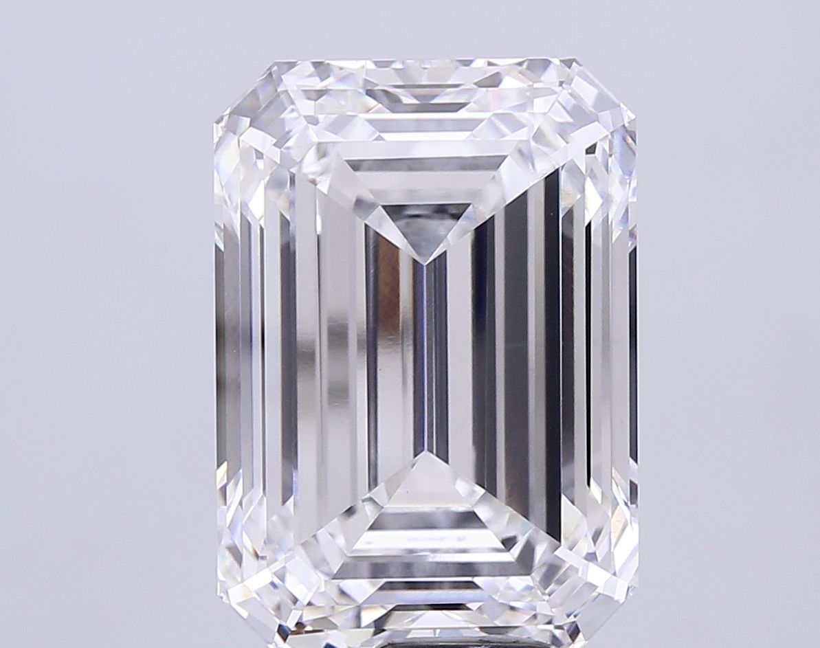 20.32 ct. emerald Lab Grown Diamond front image