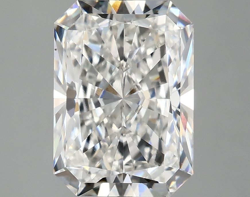 3.09 ct. radiant Lab Grown Diamond front image