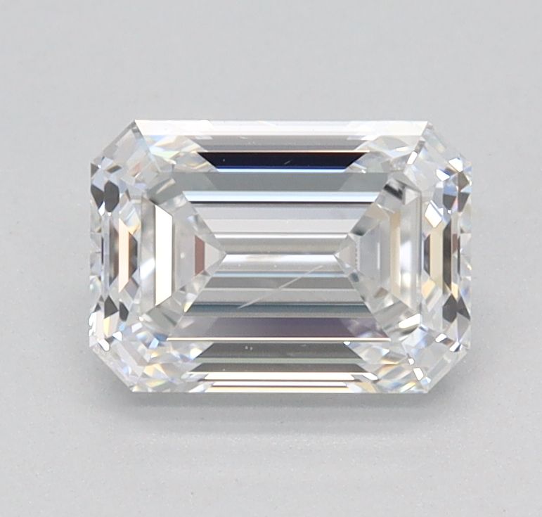 0.90 ct. emerald Lab Grown Diamond front image