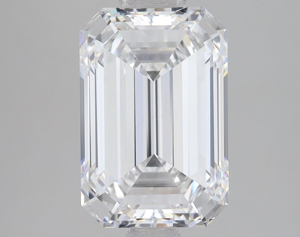 3.09 ct. emerald Lab Grown Diamond front image