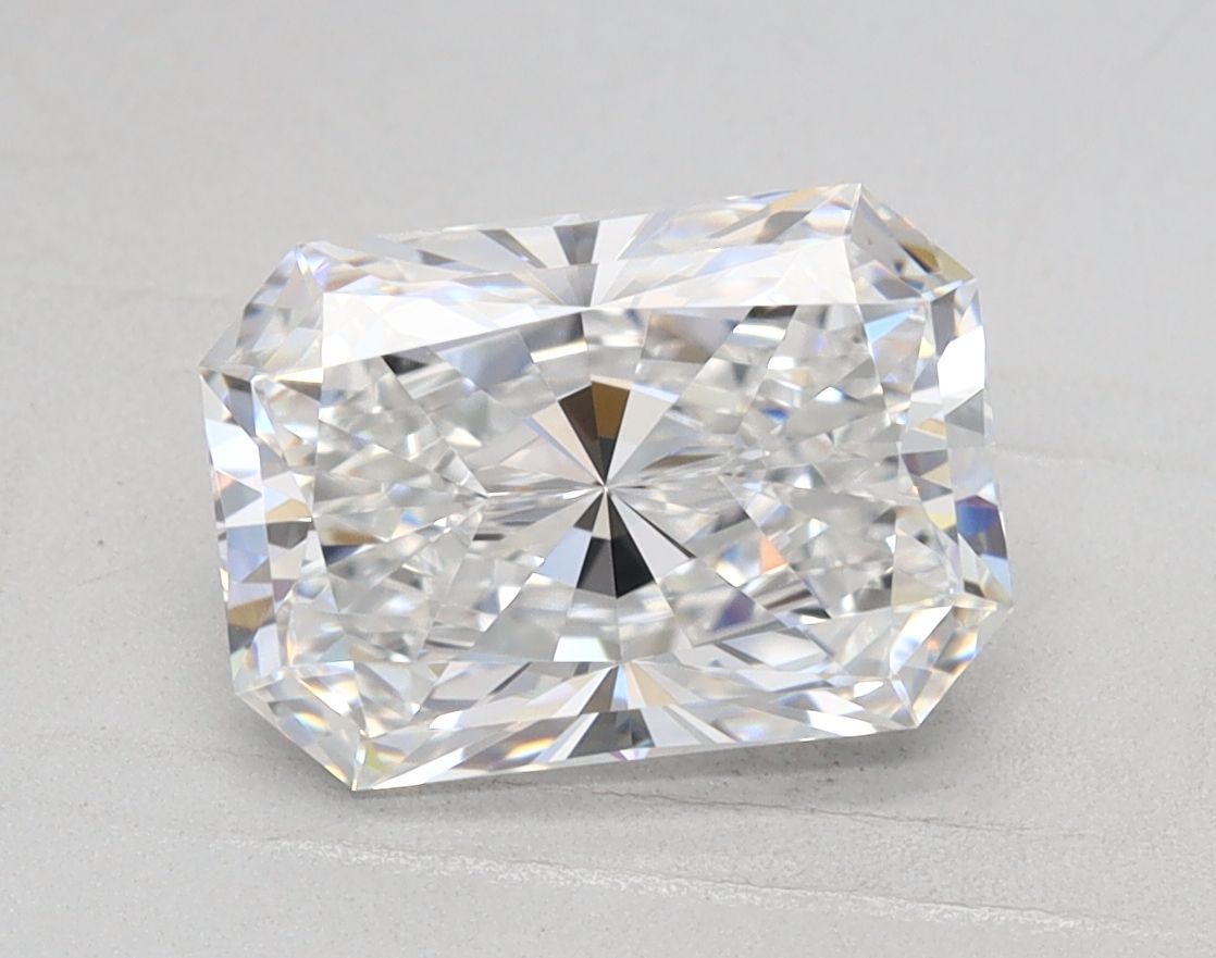 1.63 ct. radiant Lab Grown Diamond front image