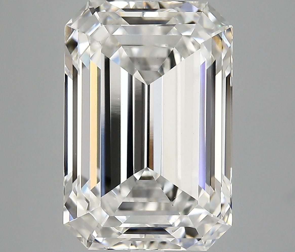 8.69 ct. emerald Lab Grown Diamond front image