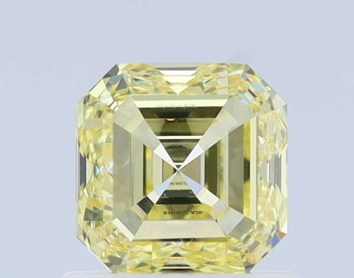 1.01 ct Square Emerald diamond