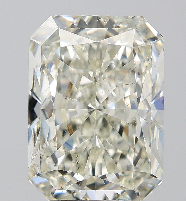 5.01ct Radiant diamond