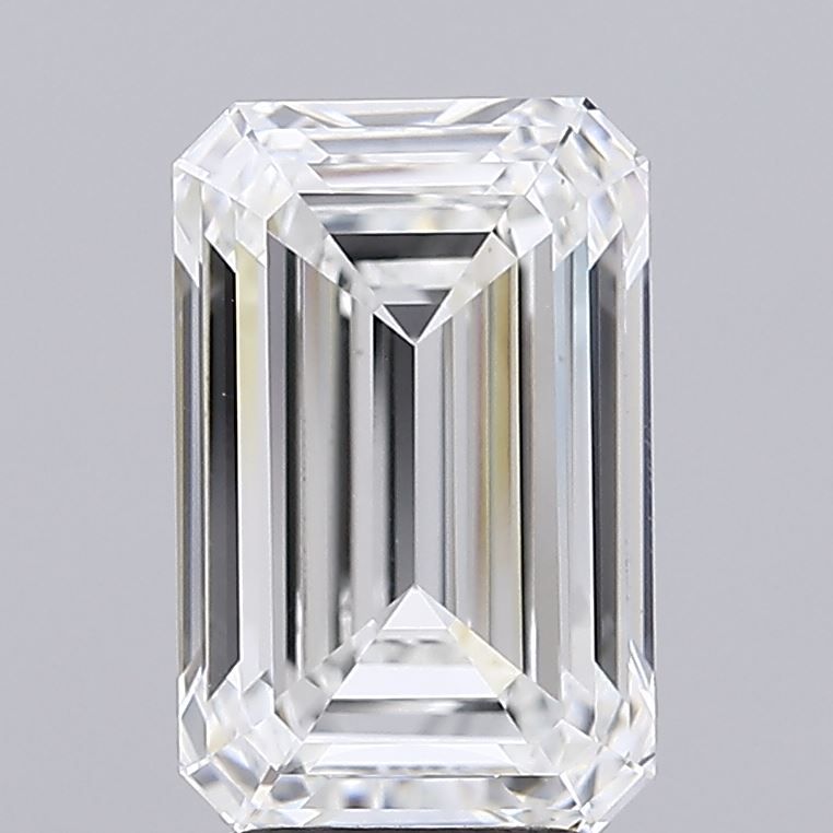 4.03 ct. emerald Lab Grown Diamond front image