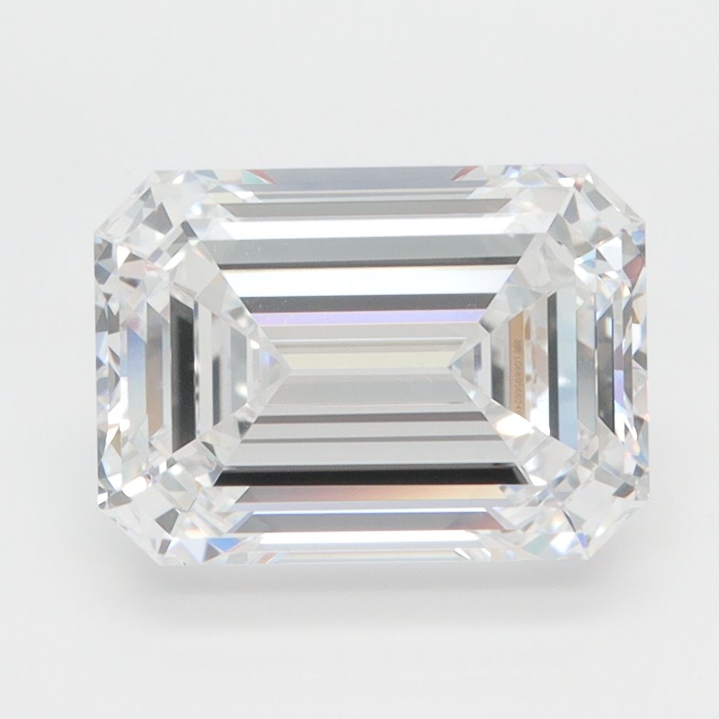 4.06 ct. emerald Lab Grown Diamond front image