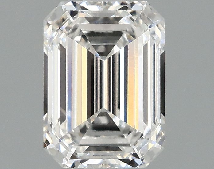 1.10 ct. emerald Lab Grown Diamond front image