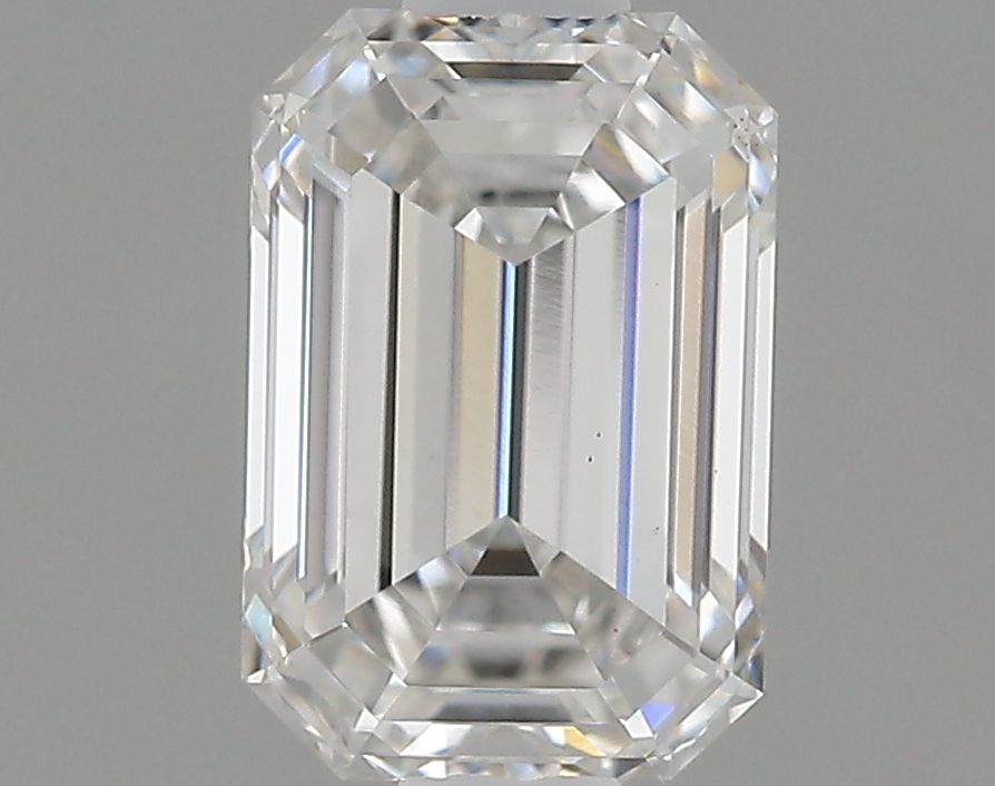 0.83 ct Emerald diamond