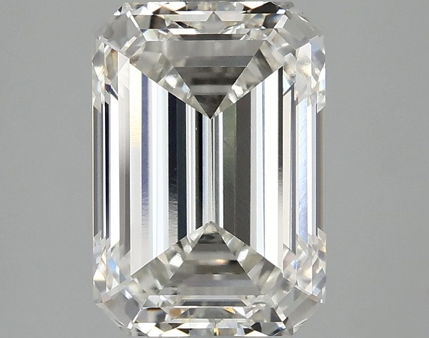 3.10 ct Emerald diamond