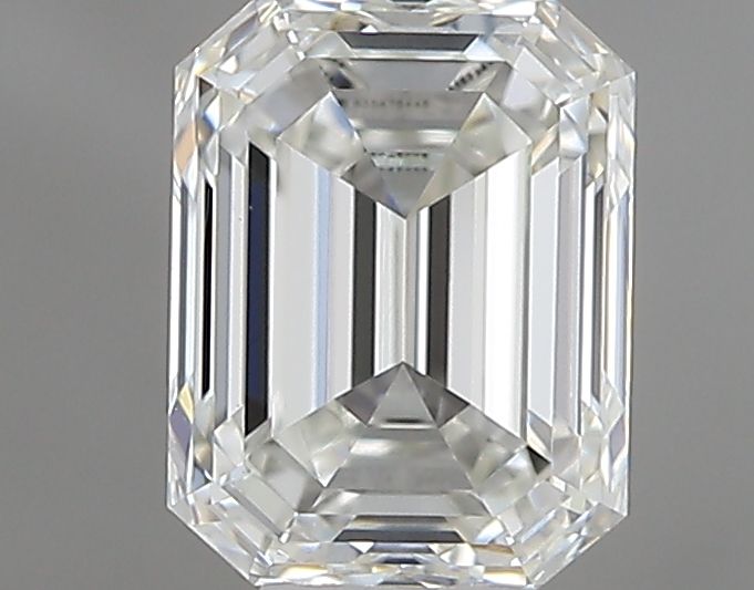 0.70 ct Emerald diamond