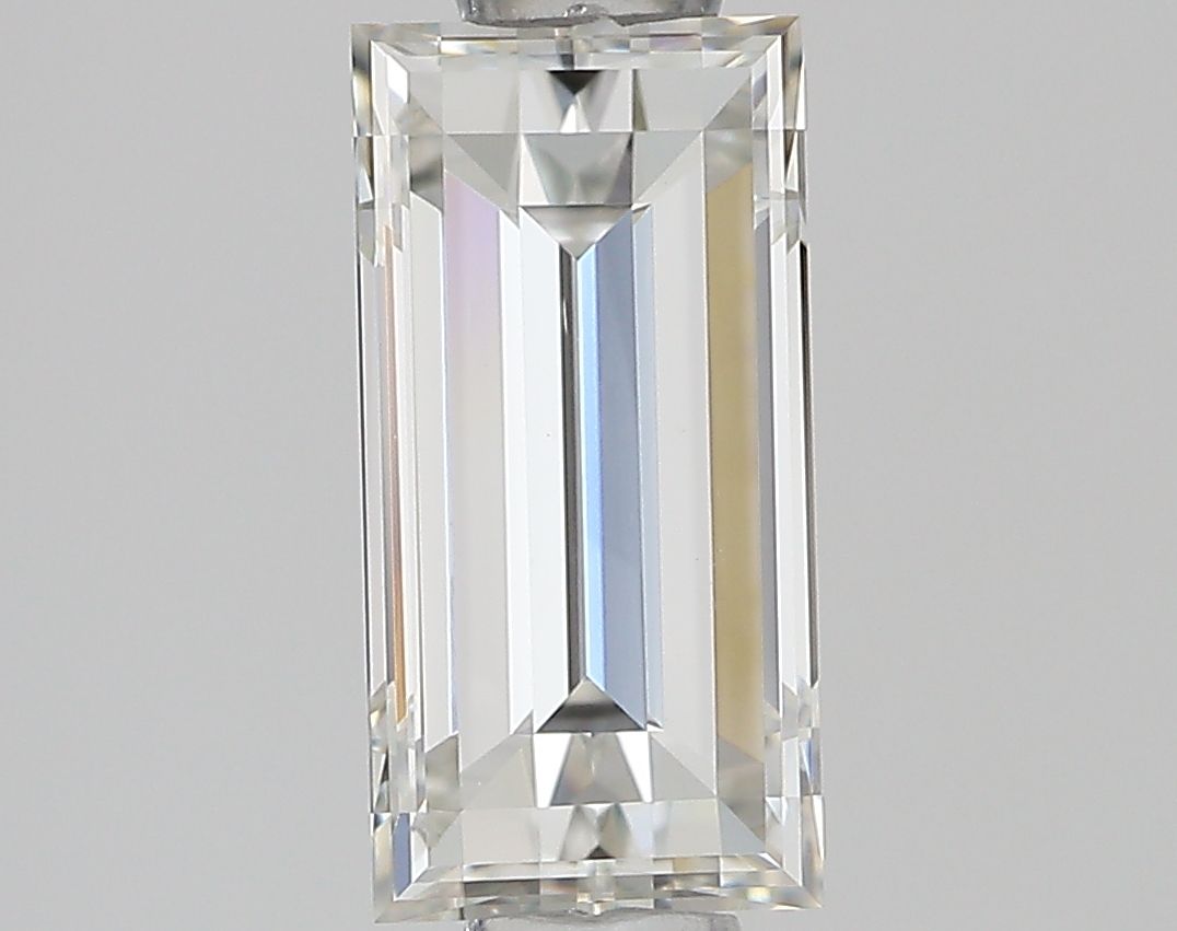 0.95 ct Baguette Diamond