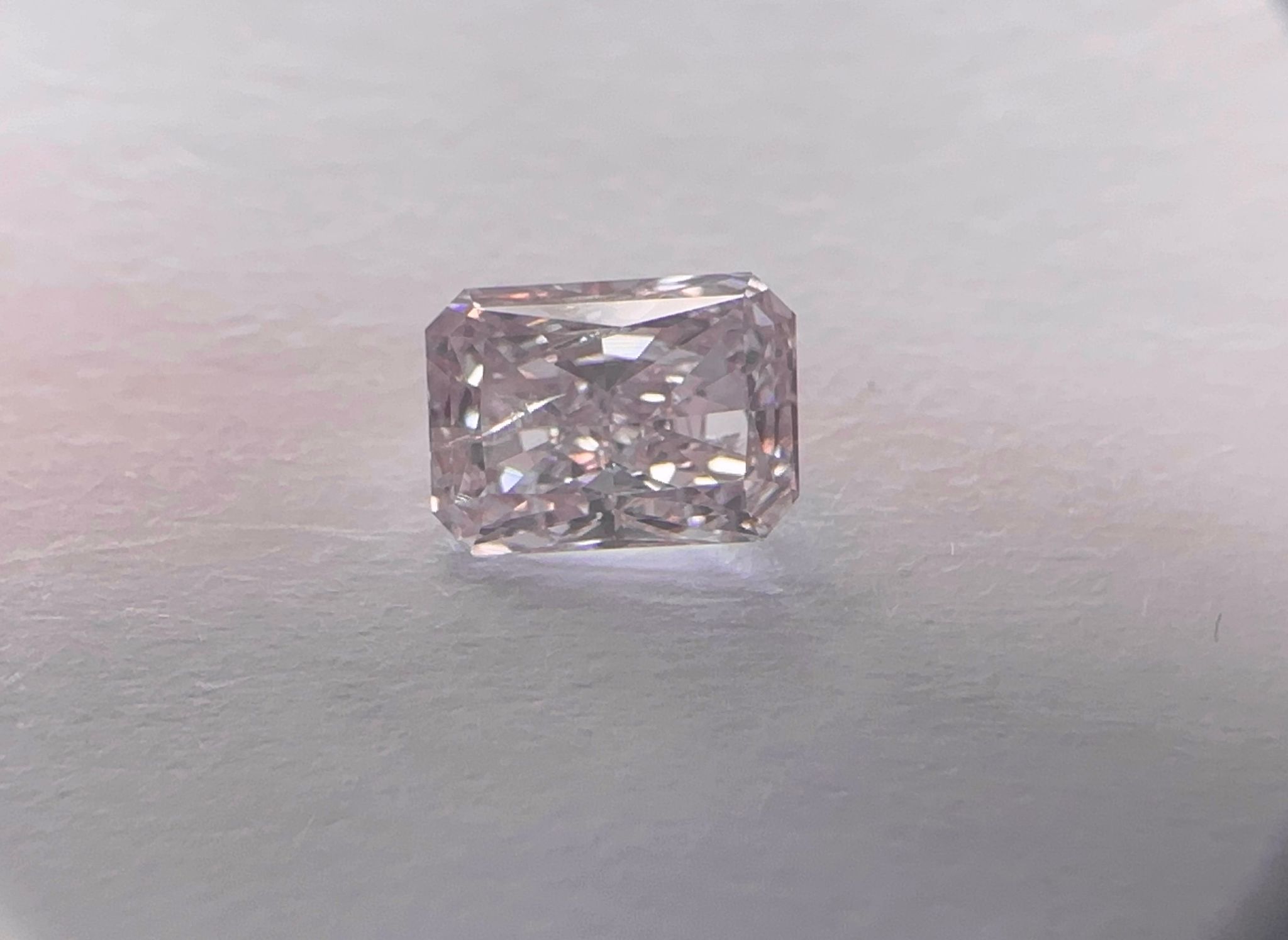 Diament 0.44 ct Fancy Purplish Pink/I1