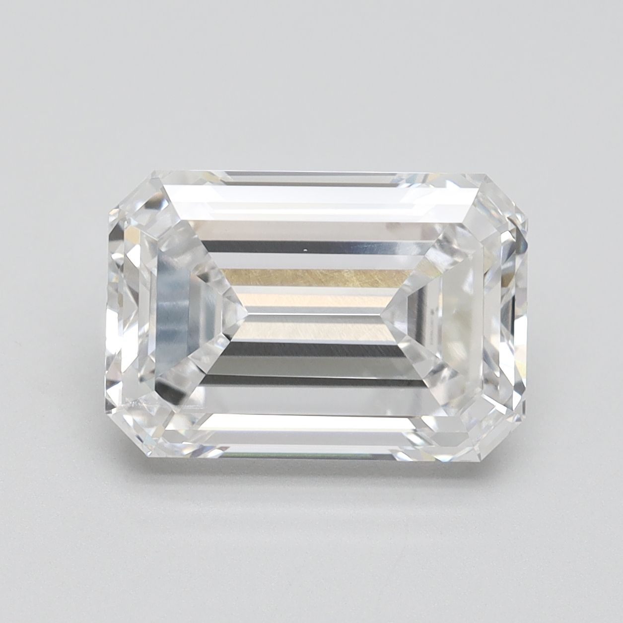 4.66 ct. emerald Lab Grown Diamond front image
