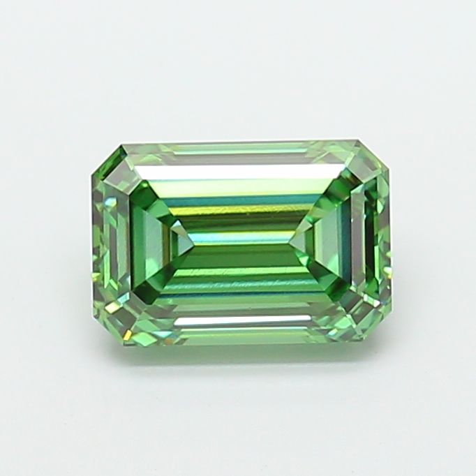 3.09 ct Emerald diamond