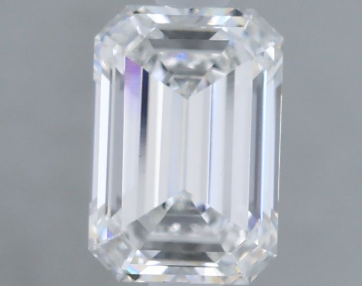 1.07 ct lab-grown Emerald Diamond
