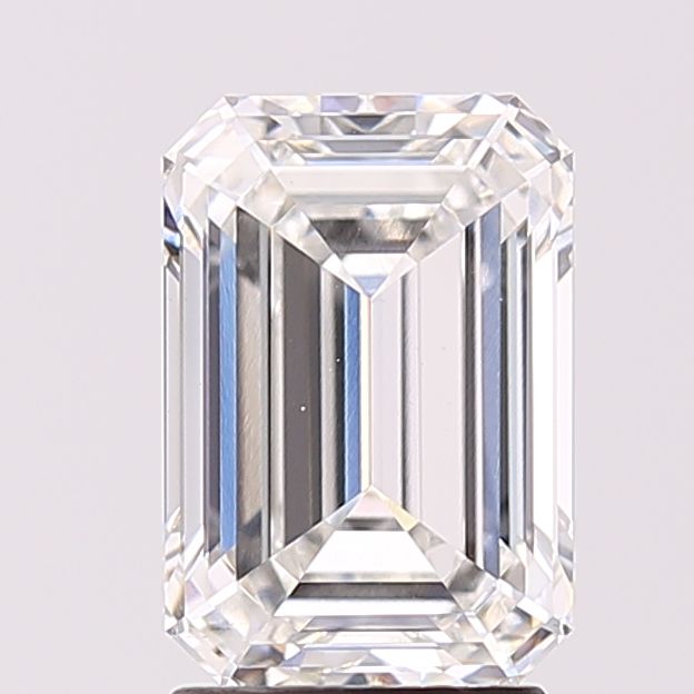 2.60 ct. emerald Lab Grown Diamond front image