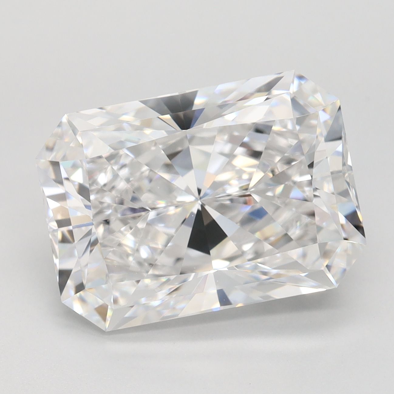 5.18 ct. radiant Lab Grown Diamond front image