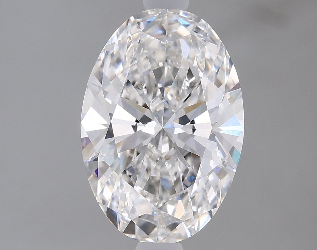 1.56 ct. oval Lab Grown Diamond front image