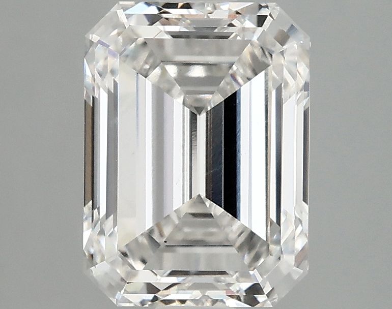 2.57 ct Emerald diamond