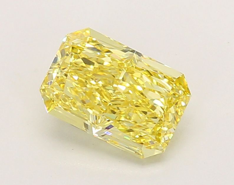 1.53 ct Radiant diamond