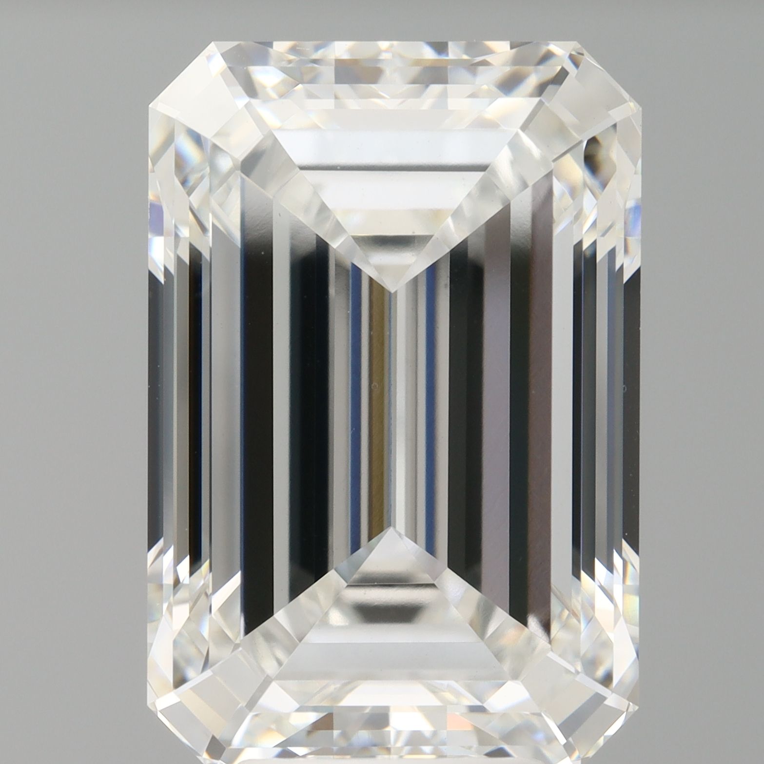 7.09 ct. emerald Lab Grown Diamond front image