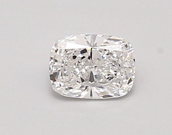 0.55 ct lab-grown Cushion modified Diamond