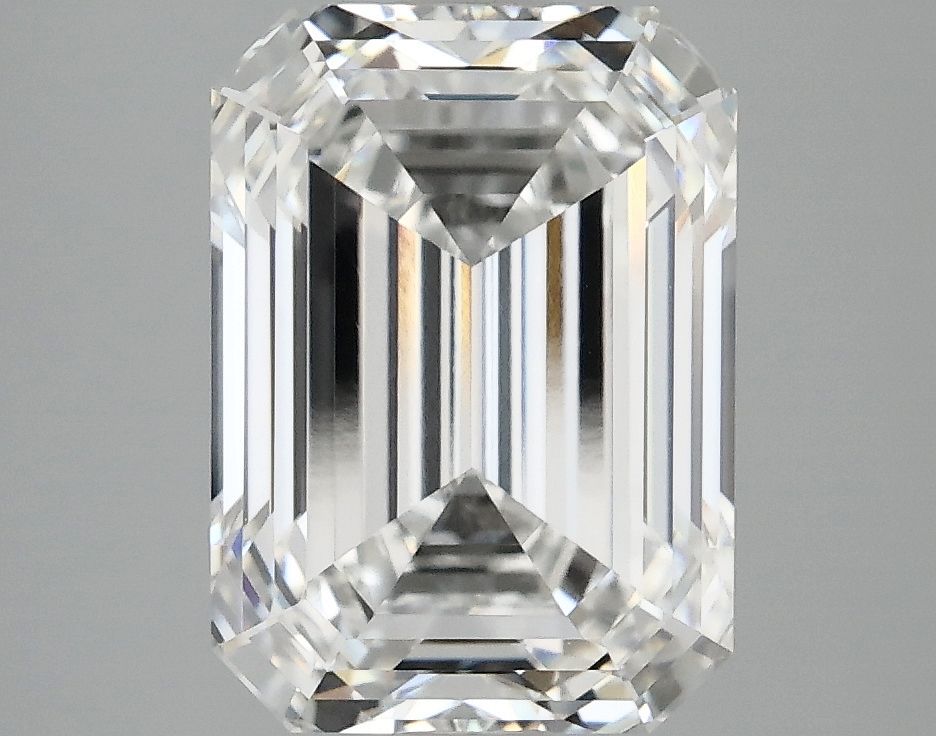 4.08 ct. emerald Lab Grown Diamond front image