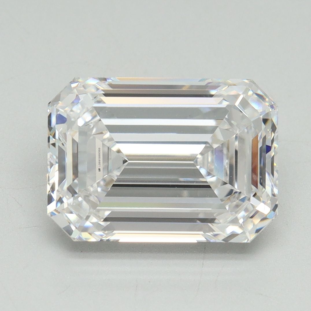 4.28 ct. emerald Lab Grown Diamond front image
