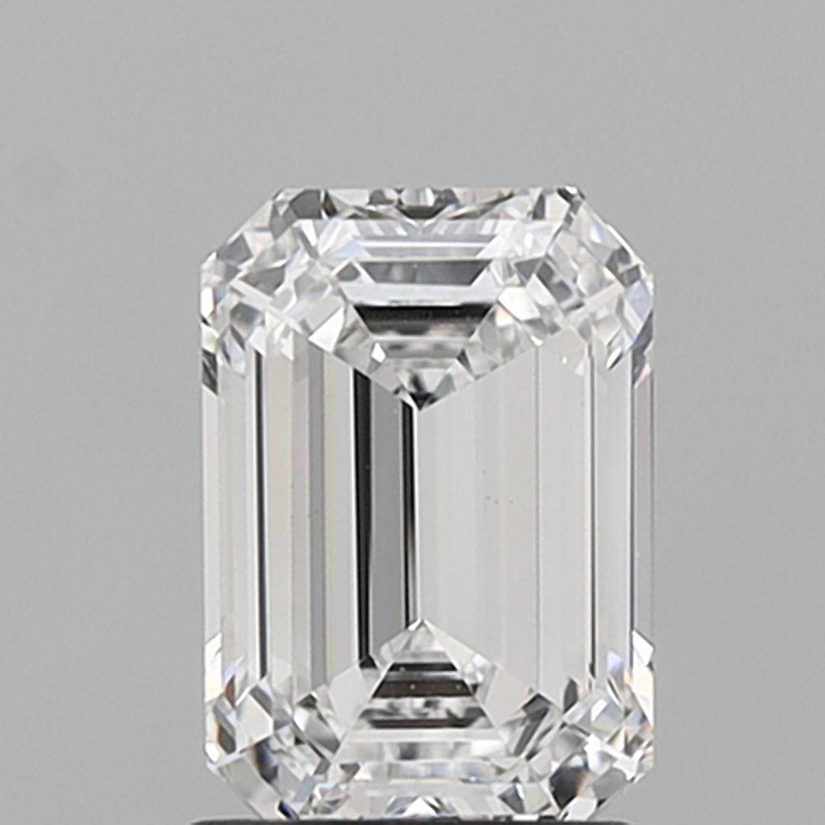 1.66 ct. emerald Lab Grown Diamond front image