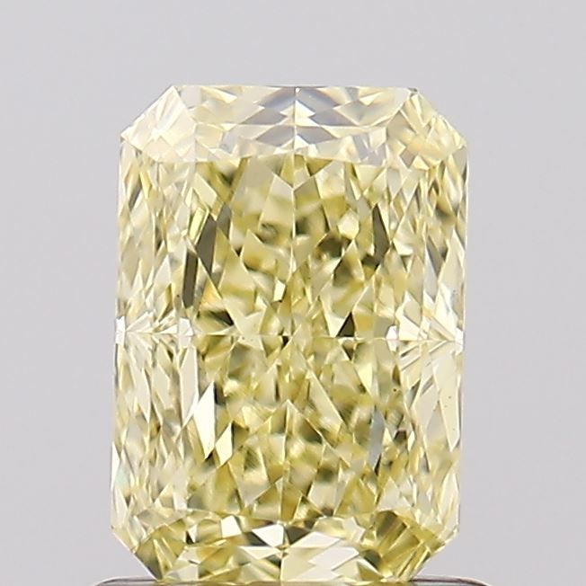 1.07 ct Radiant diamond