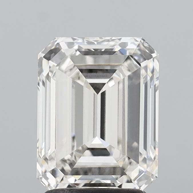 2.50 ct. emerald Lab Grown Diamond front image
