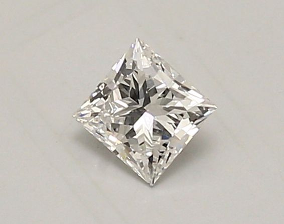 0.53 ct. princess Lab Grown Diamond front image
