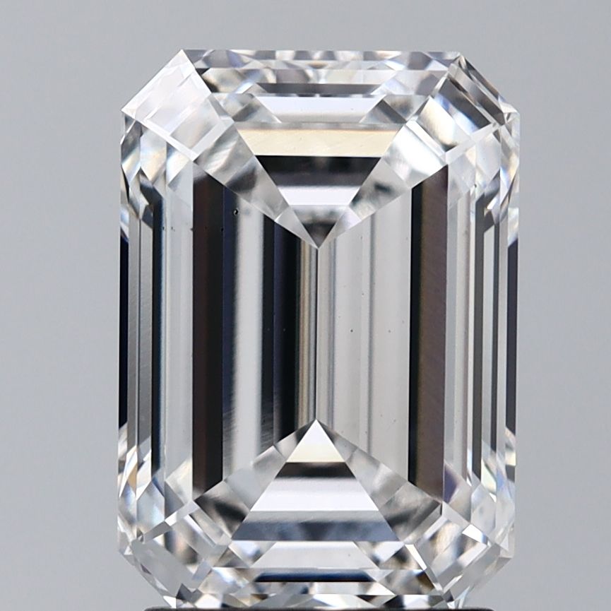 2.82 ct. emerald Lab Grown Diamond front image