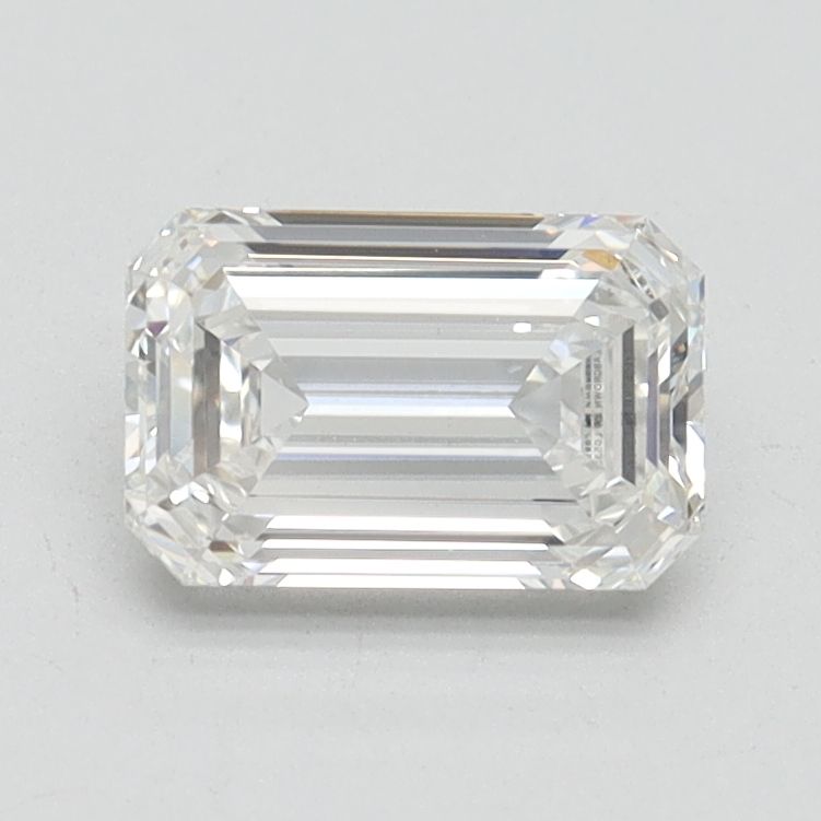 1.02 ct Emerald diamond