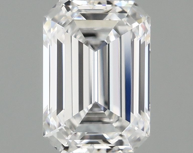 1.05 ct. emerald Lab Grown Diamond front image