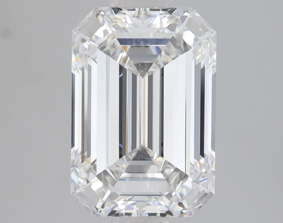 3.04 ct. emerald Lab Grown Diamond front image